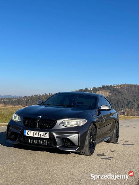 BMW F22 235i RWD Seria 2 Czarna Góra