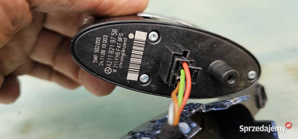 Przycisk szyby mocowanie mercedes w211 Zbąszyń sprzedam