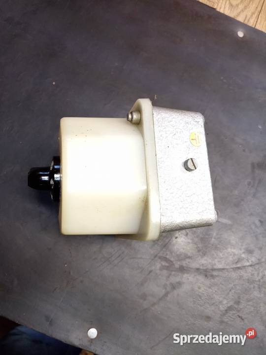 Przełącznik 25A trójkąt gwiazda sprzedam