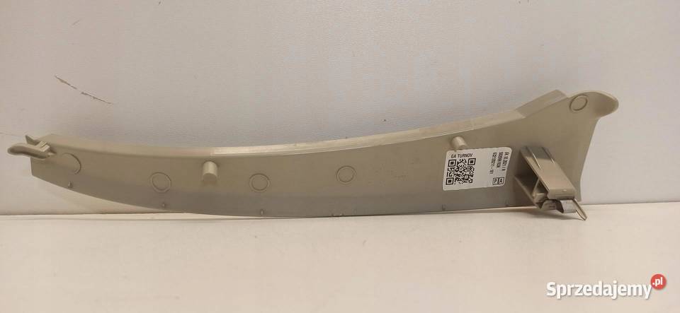 VOLVO V60 CC OSŁONA SŁUPKA PRAWA 31479201