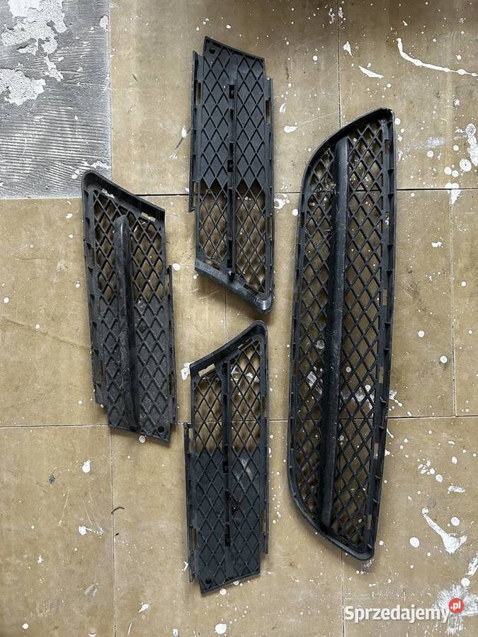 Sprzedam kratki do zderzaka bmw e90 Pozostałe Płock