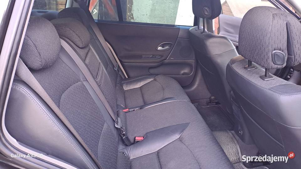 Sprzedam czarną Lagunę 20 Turbo z LPG w automatyczna Otwock