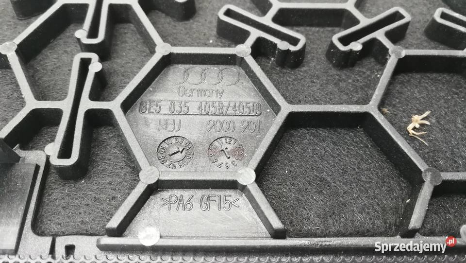 MASKOWNICA PÓLKI TYŁ AUDI A4 B6 B7 8E5035405 BC osobowe śląskie Przystajń