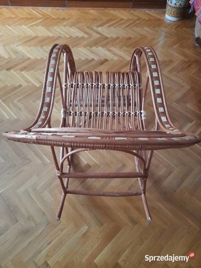 Fotel wiklinowy bujany Wieliczka