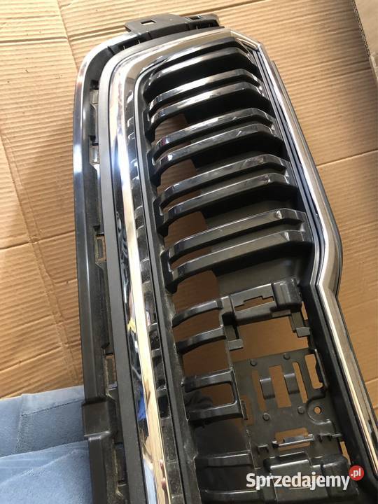 GRILL ATRAPA SKODA KODIAQ 658 658853653 ORYGINAŁ Kozy