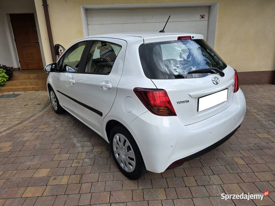 Toyota Yaris 10 VVTi salon Polska bezwypadkowy