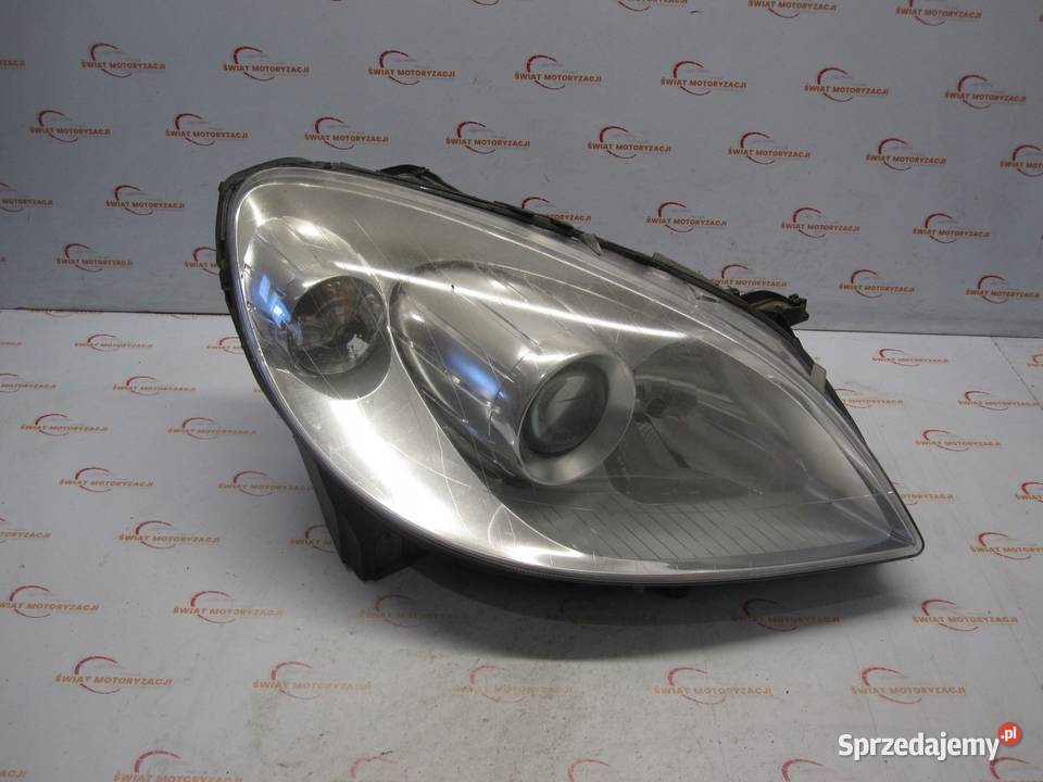 MERCEDES W245 I LIFT 11r lampa prawa przód