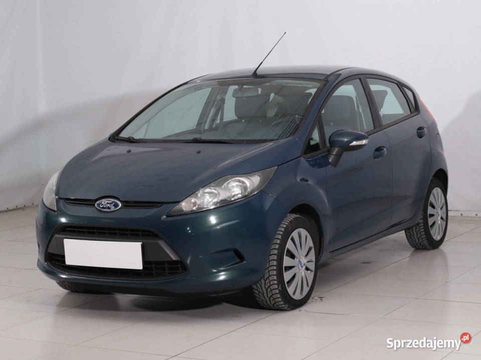 Ford Fiesta 125 niebieski Piaseczno