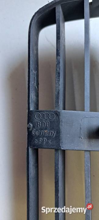 Dolna kratka zderzaka 8D0807683 8D0807683E Audi osobowe pomorskie Luzino