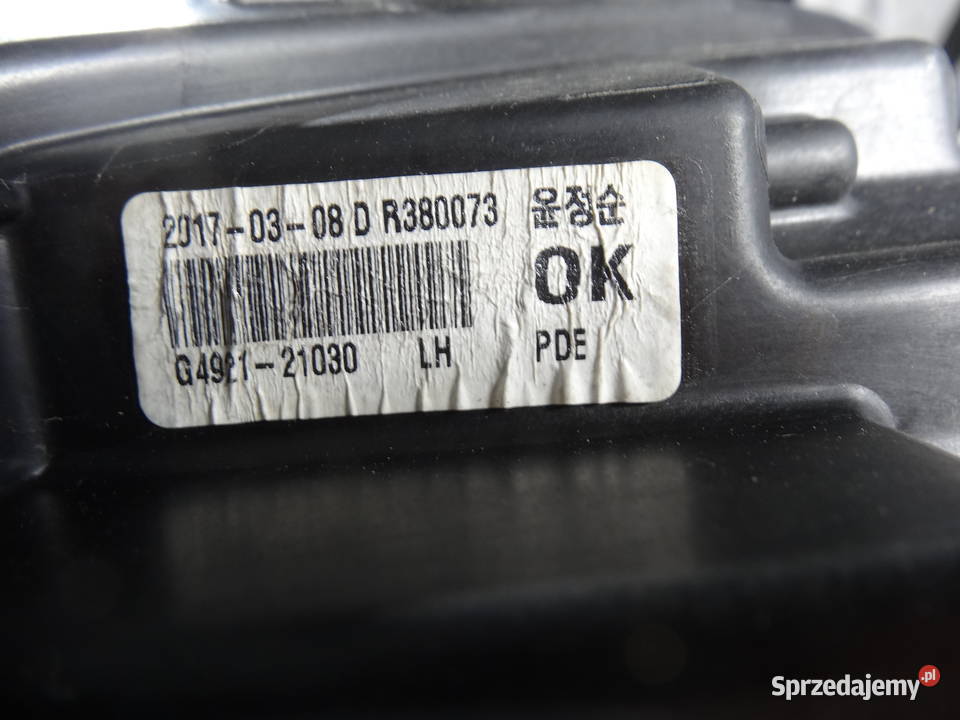 lampa lewa przód przednia hyundai i30 Niemodlin