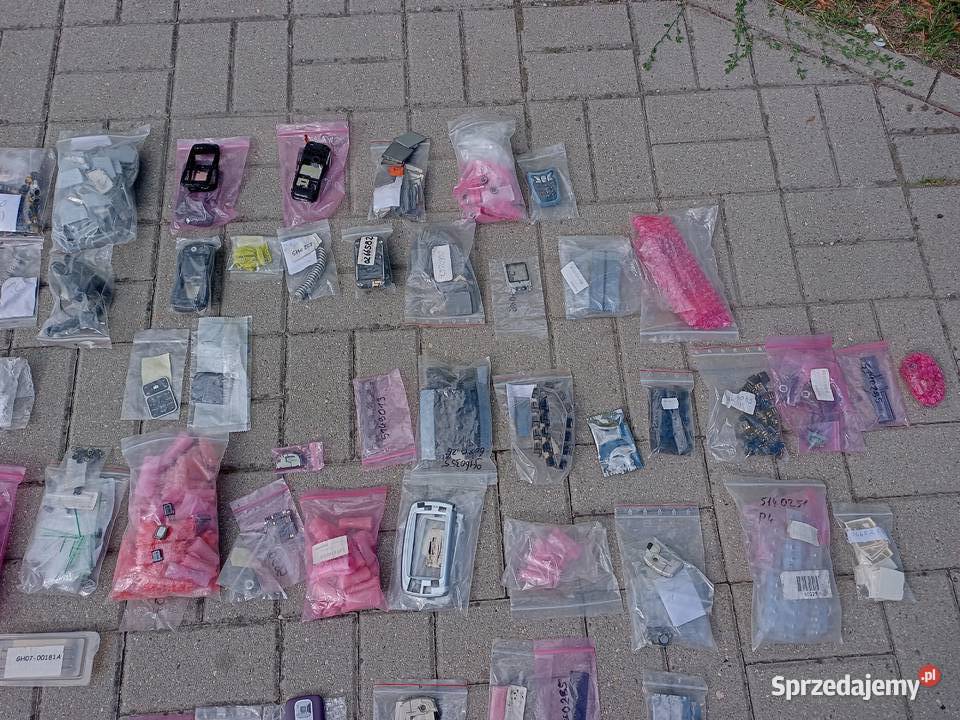 Pakiet nowych części do starych telefonów Nokia Brzezie k. Sulechowa sprzedam