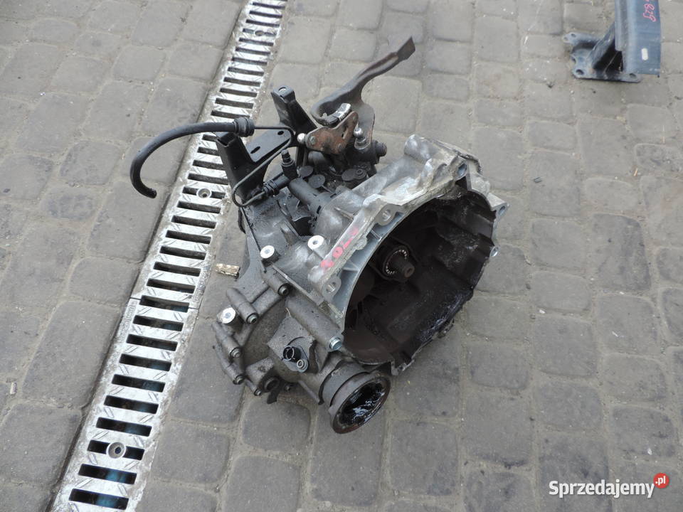 SKRZYNIA BIEGÓW 02T301103K VW POLO 9N 12B 12V Nowy Sącz