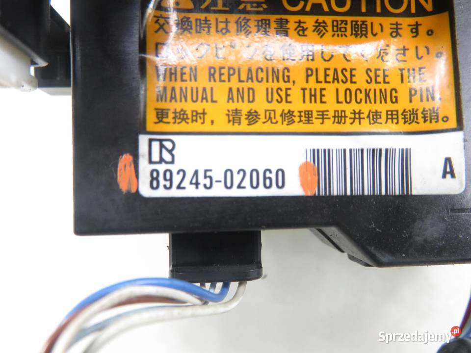 PRZEŁĄCZNIK ZESPOLONY TOYOTA AURIS II 8924502060