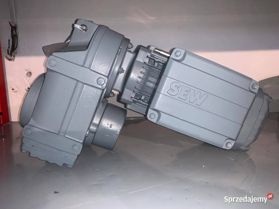 Serwomotor SEW FHZ37R DRN71M4BE05HR 400W sprzedam