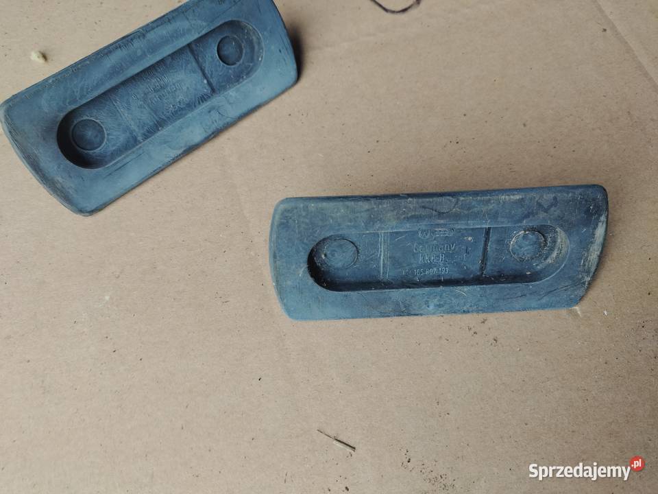 GOLF 2 JETTA 2 ŚLIZG ŚLIZGI ZDERZAKA 165807193 osobowe lubelskie Kamień-Kolonia