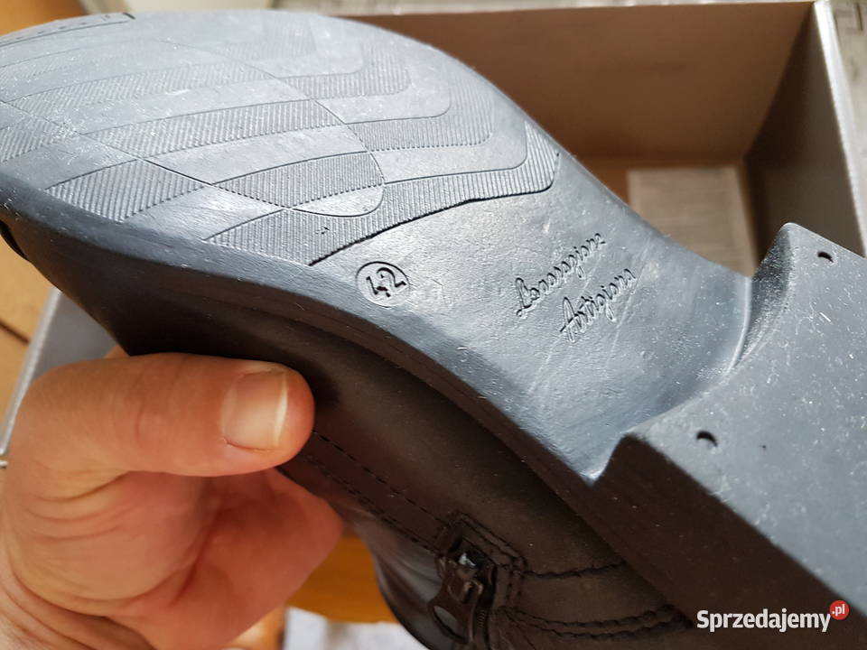 Buty wyjściowe wyższeLasocki skóra 42 Mielec