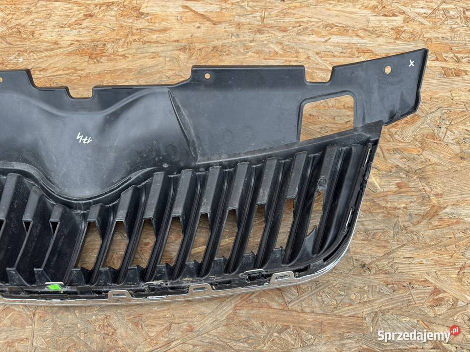 Grill atrapa chłodnicy skoda Fabia 2 II lift Międzychód