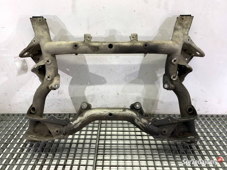 BELKA POD SILNIK MERCEDES W212 21 204 SANKI