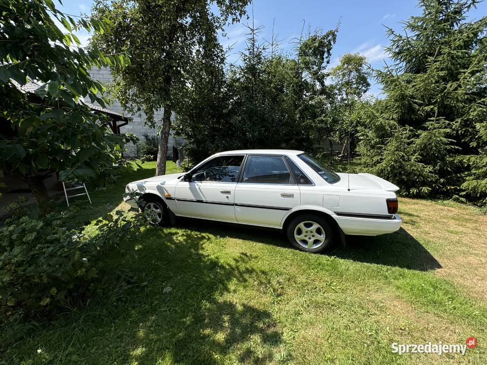 Toyota Camry 1986r Japoński klasyk Chrząchówek