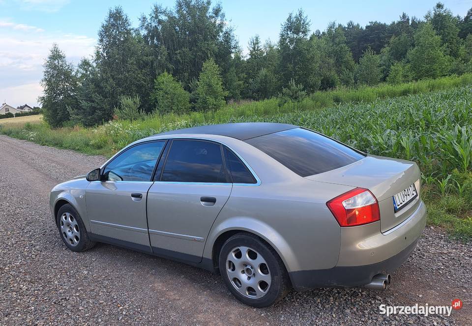 Sprzedam audi a4b6 Rok produkcji 2001 Łuków