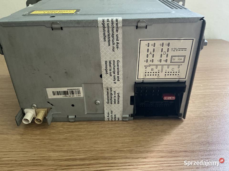 Oryginalne radio Volkswagen RCD 300 PIN Golf V Elektronika Kamionka Dolna