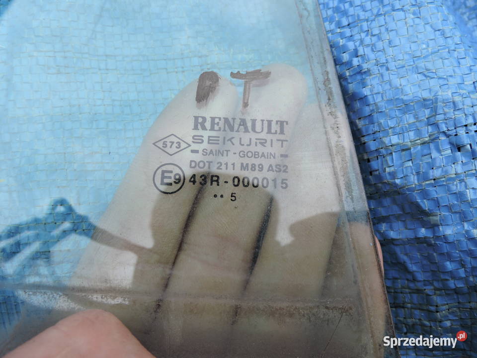 Szyba karoseryjna drzwi tylnych Prawa Renault osobowe