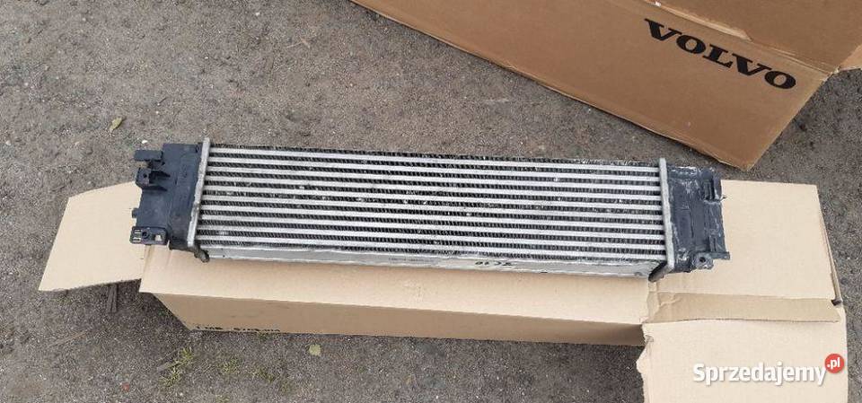 intercooler Volvo XC40 31686408 Chłodnica sprzedam
