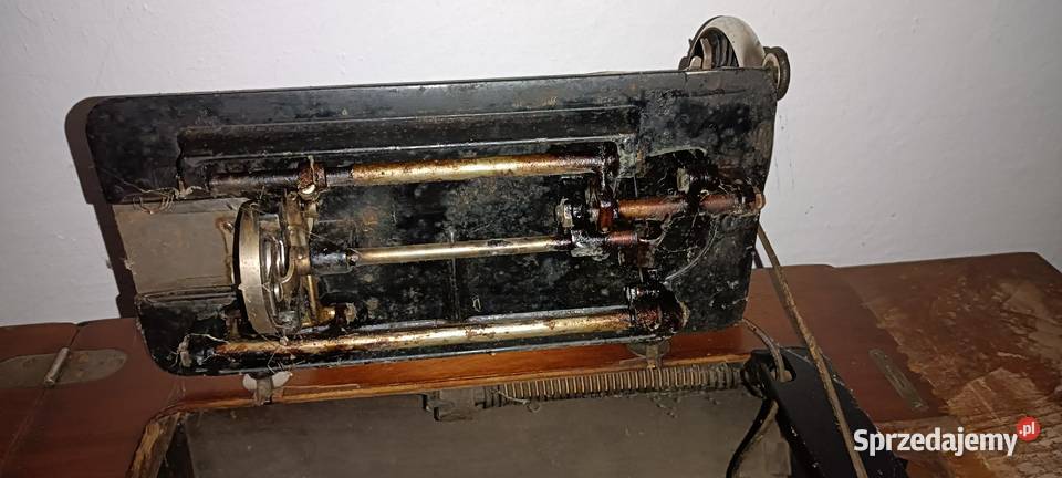 Maszyna do szycia Singer z akcesoriami oryginał Bogucin