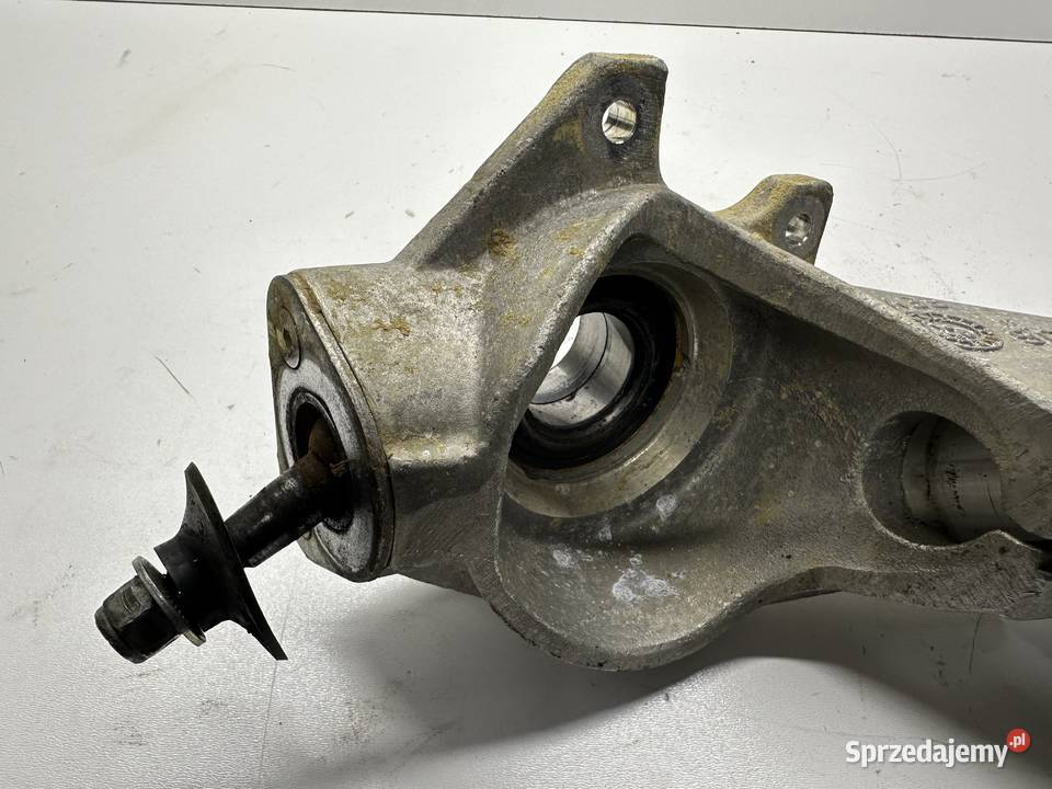 Zwrotnica przód lewa McPerson Polaris Sportsman Pozostałe