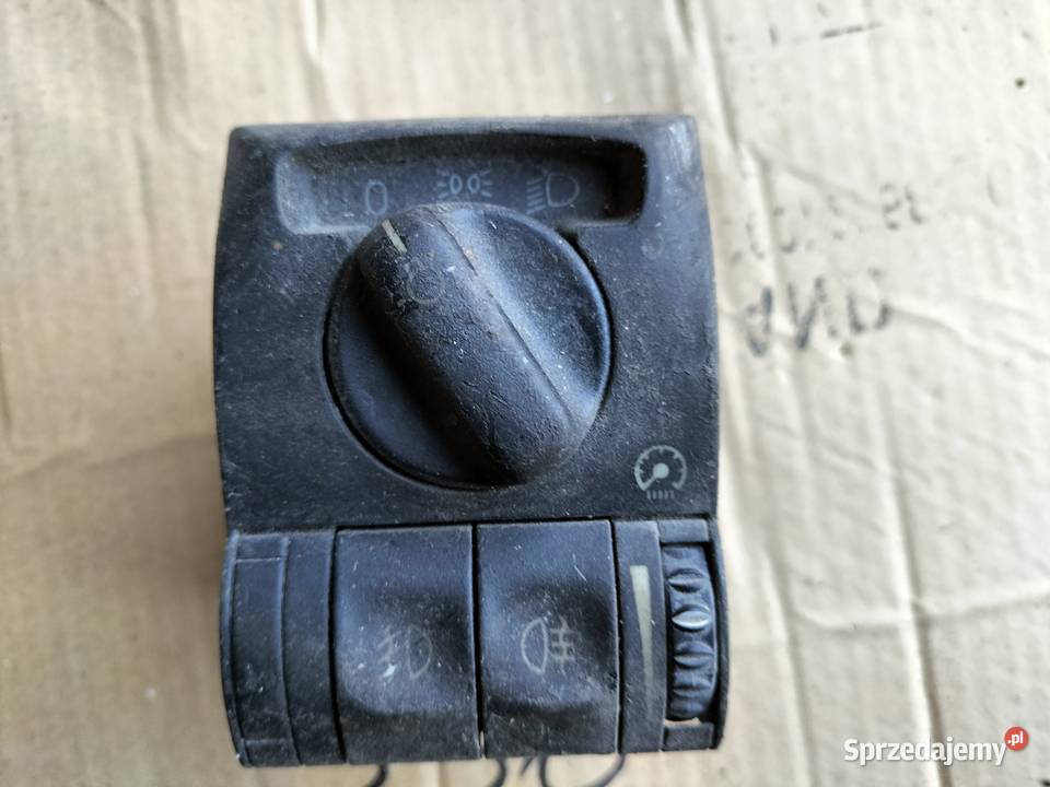 WŁĄCZNIK PRZEŁĄCZNIK ŚWIATEŁ OPEL OMEGA B Kamień-Kolonia