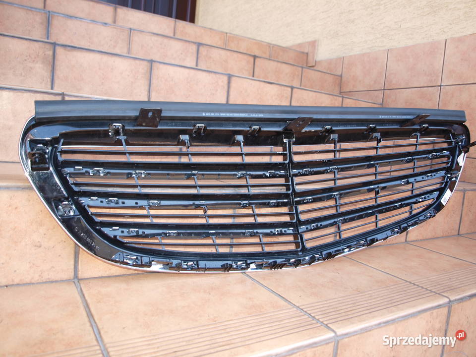 Mercedes C klasa W205 grill chrom atrapa przód Kalisz