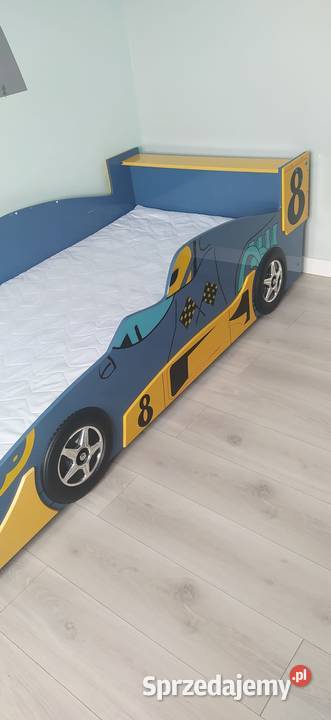 Łóżko dziecięce w kształcie samochodu Przedecz sprzedam