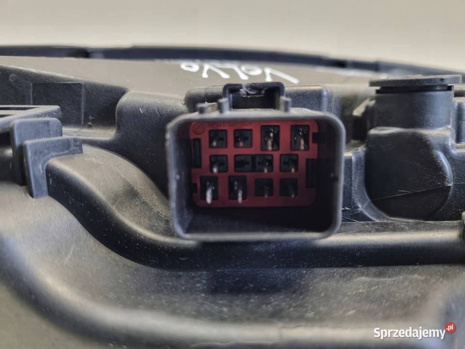 LAMPA LEWA Volvo S80 II V70 III XC70 PRZEDNIA Rudka