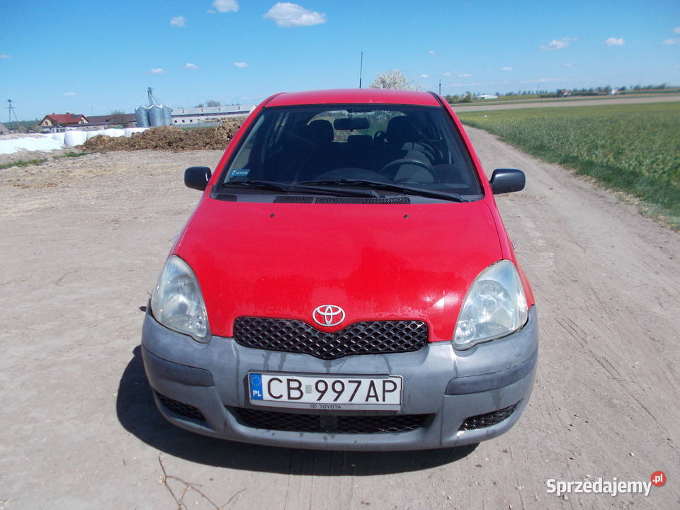 Toyota Yaris 10 B 2003 r