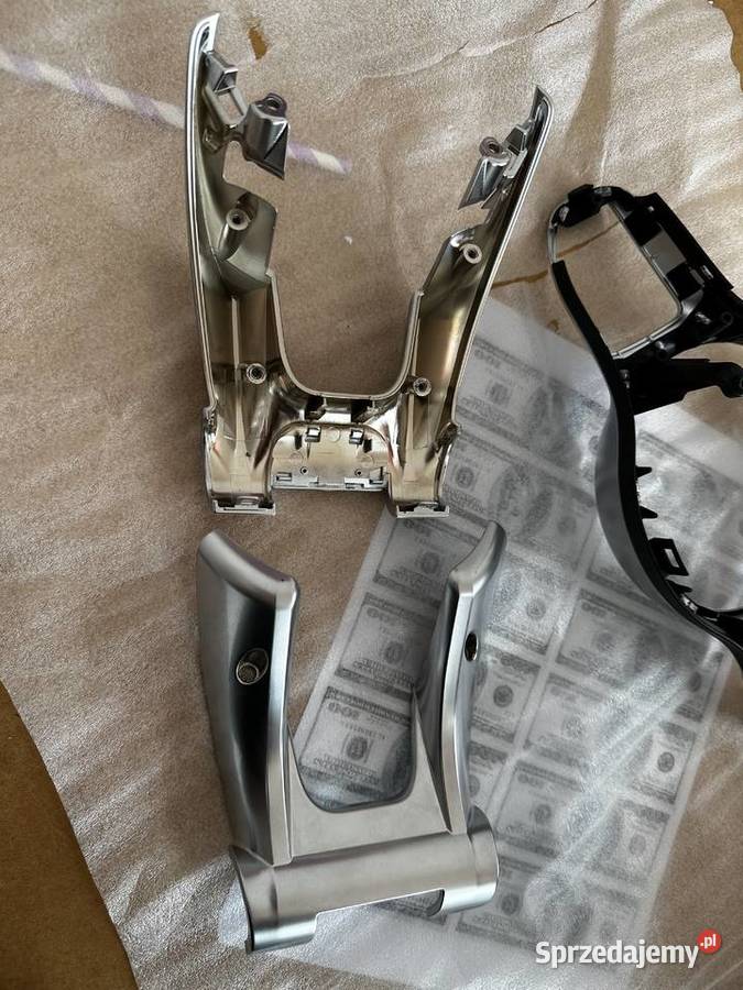 Komplet Ramka Dekor Kierownicy Mercedes AMG W205