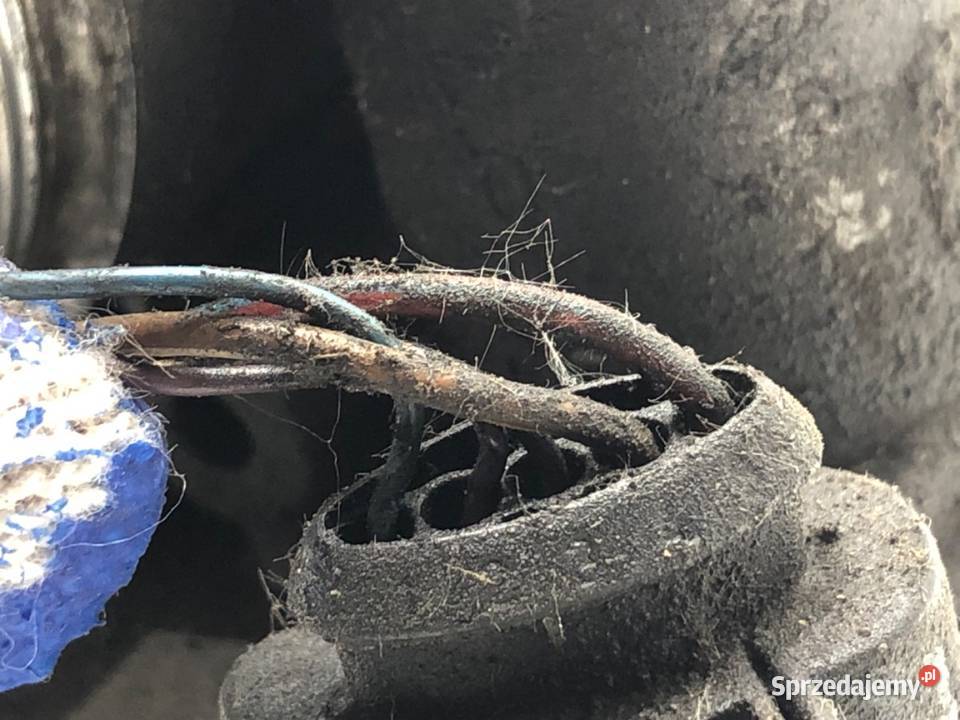 PRZEPUSTNICA AUDI A6 C6 059145950D 27 180 0411 sprzedam