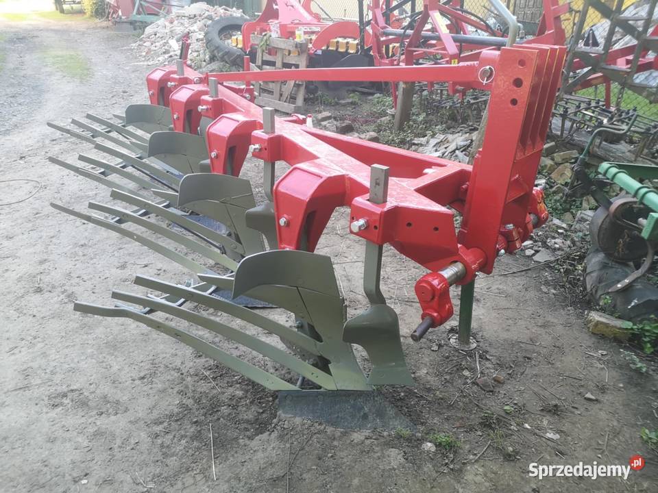 Pługi zagonowe 31 Lansberg Przeworsk sprzedam