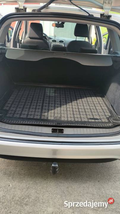 Sprzedam Ford Focus kombi MK2 2009 kupiony w polskim salonie sprzedam
