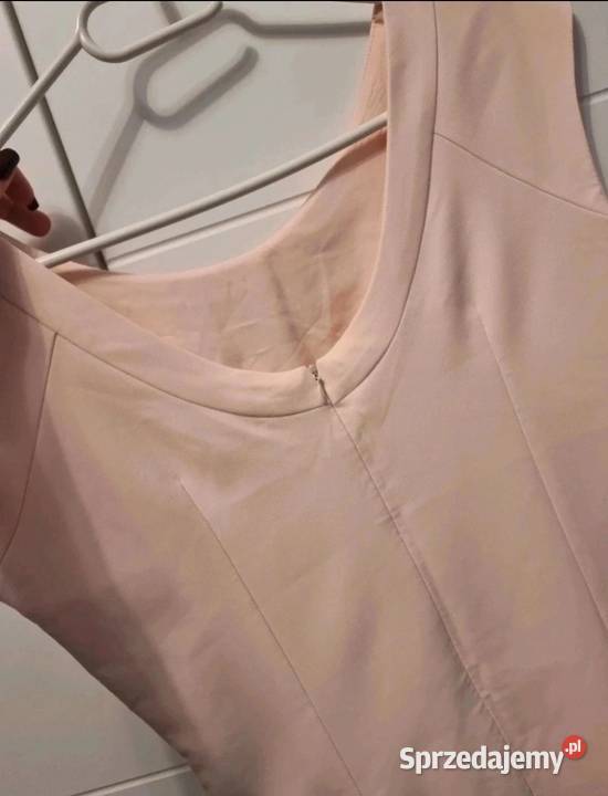 Elegancka sukienka pud4owy Busko-Zdrój