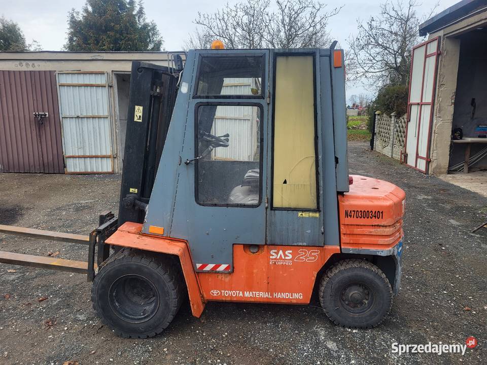 Wózek widłowy Toyota 5FG 25 udźwig 25t przesuw Osięciny