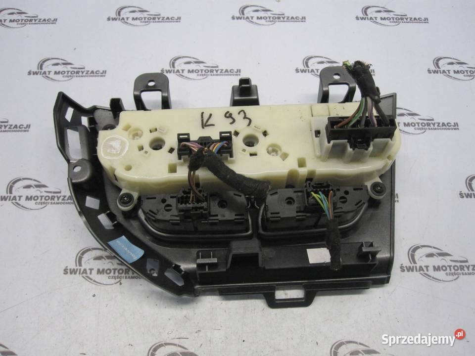 FORD FOCUS MK3 III 13r panel nawiewu CJ5T19980AK