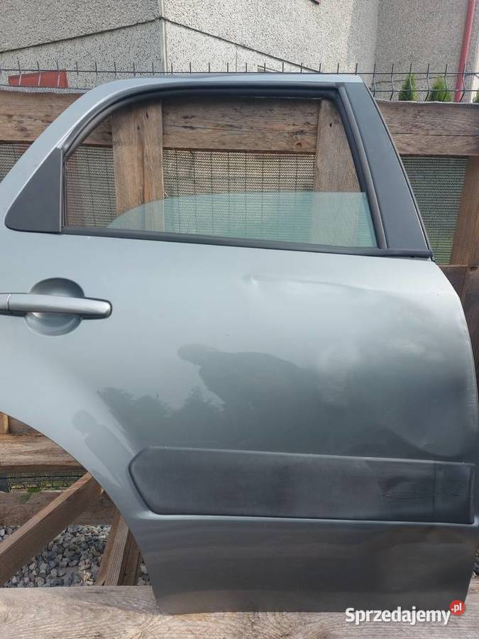 Drzwi prawy tył Suzuki SX4 20052014 Mogilany
