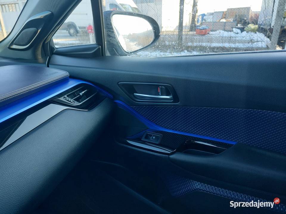 Sprzedam zadbaną Toyotę chr hybrid 2017 dobrze Piła