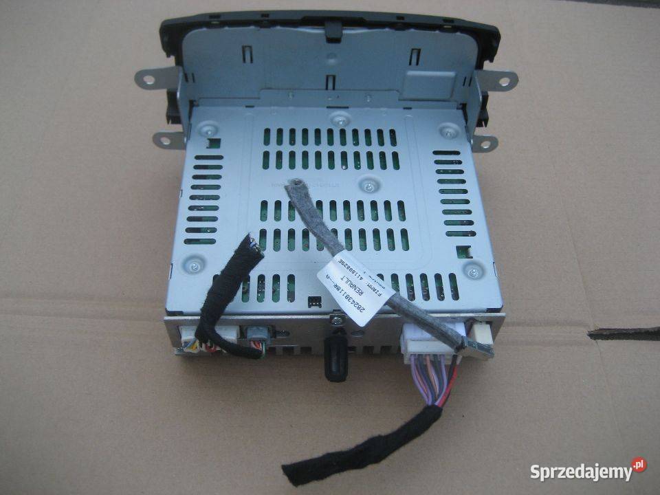 dacia duster lift 1317r radio cd usb agc0060rf osobowe Rakoniewice sprzedam