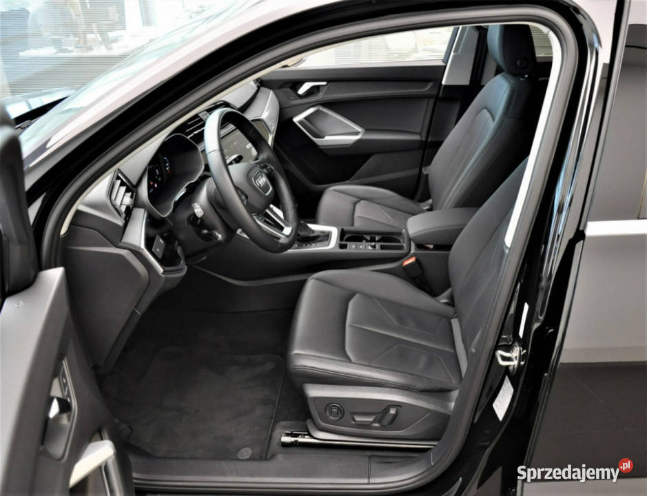 Audi Q3 45 20 TFSI 230 Quattro Virtual Led pełny VAT Kielce
