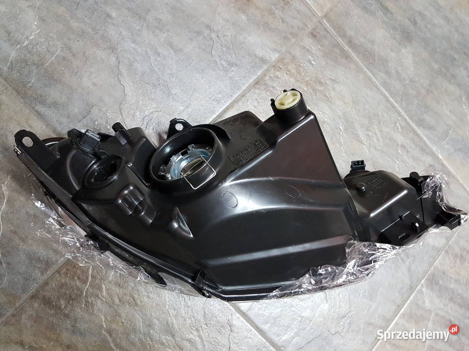 PEUGEOT 206 REFLEKTOR PRZOD LAMPA PRZOD LEWA Turek