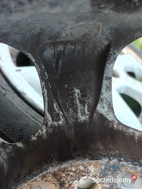 Sprzedam alufelgi 15 4x1143 MitsubishiVolvo Nisko
