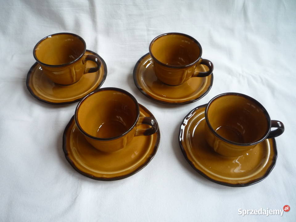 NOWY Porcelit Pruszków 4 filiżanki i 4 talerzyki