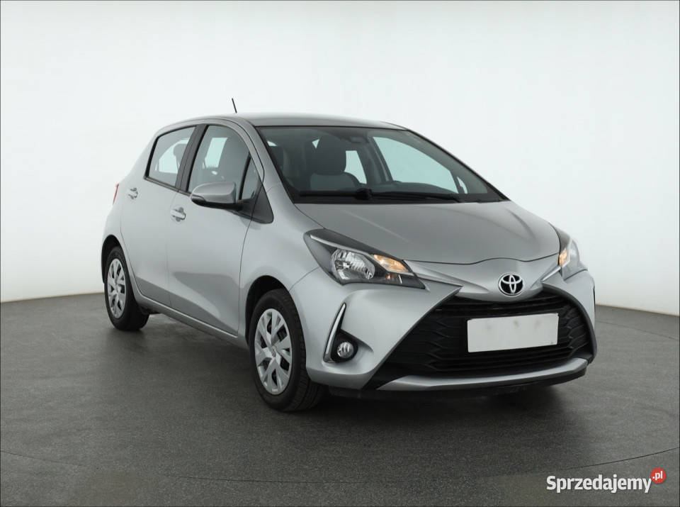 Toyota Yaris 15 Dual VVTi nieuszkodzony Piaseczno