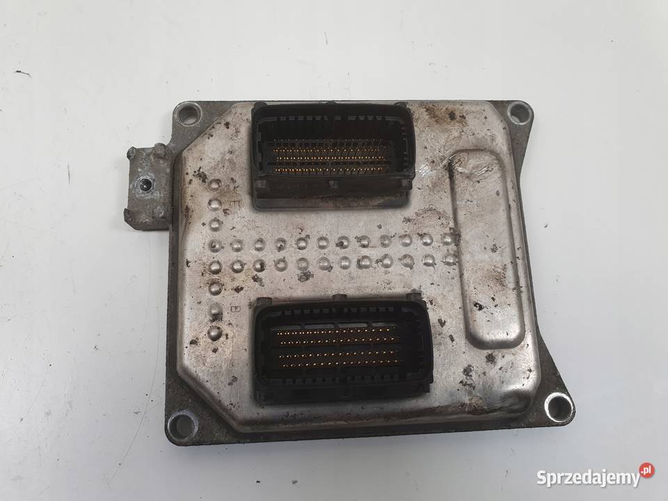 Opel Zafira B 16 16V STEROWNIK SILNIKA komputer Janów